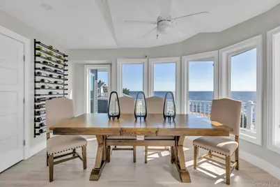 270 Edgewater Avenue, Bayport, NY 11705 - Photo 12