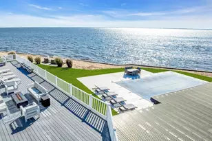 270 Edgewater Ave, Bayport, NY 11705 - Photo 38