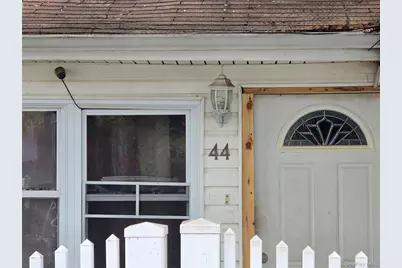 44 Carnegie Avenue, Elmont, NY 11003 - Photo 4