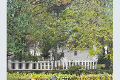 44 Carnegie Avenue, Elmont, NY 11003 - Photo 12