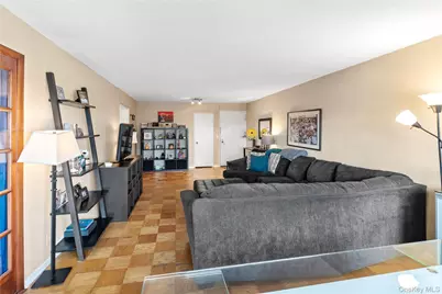 70-31 108th Street #7H, Forest Hills, NY 11375 - Photo 4
