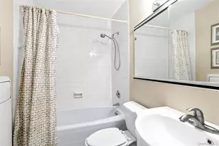 70-31 108th St, Forest Hills, NY 11375 - Photo 10