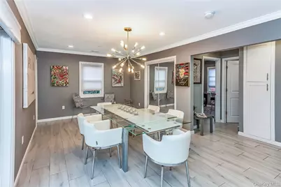 127 Maple Boulevard, Long Beach, NY 11561 - Photo 8