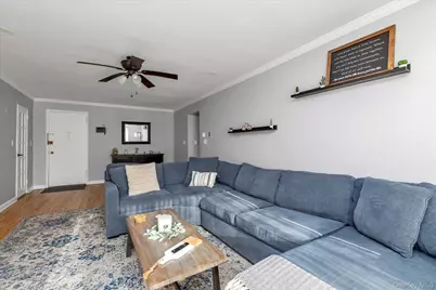 200 Atlantic #321, Lynbrook, NY 11563 - Photo 4