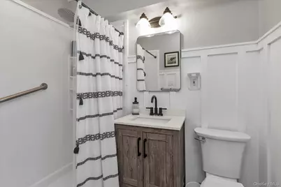 200 Atlantic #321, Lynbrook, NY 11563 - Photo 14