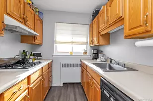 200 Atlantic, Lynbrook, NY 11563 - Photo 10