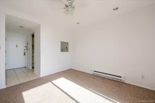 2 Richmond Rd, Long Beach, NY 11561 - Photo 8