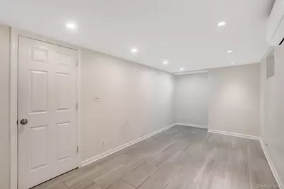 21827 130th Avenue, Springfield Gardens, NY 11413 - Photo 24