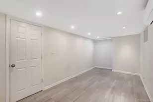 218-27 130th Ave, Springfield Gardens, NY 11413 - Photo 24