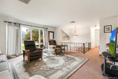 634 Route 82, Hopewell Junction, NY 12533 - Photo 6