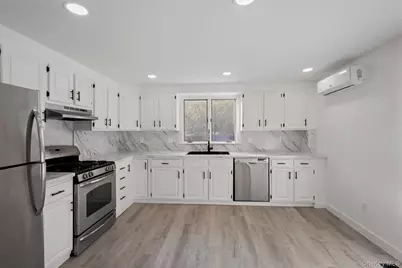 195 E Village Road, Tuxedo Park, NY 10987 - Photo 14