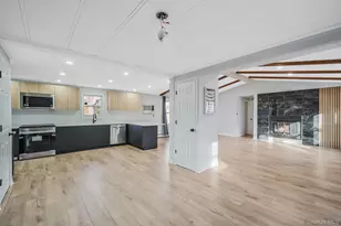 361 Erie St, Holbrook, NY 11741 - Photo 10