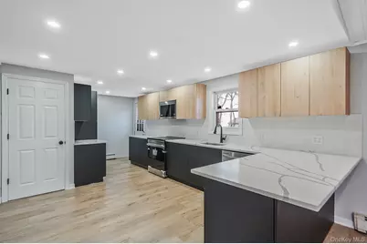 361 Erie Street, Holbrook, NY 11741 - Photo 6