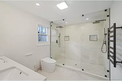 361 Erie Street, Holbrook, NY 11741 - Photo 18