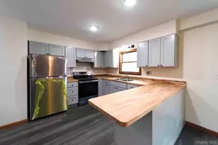 132 Red Top Rd, Wallkill, NY 12589 - Photo 4