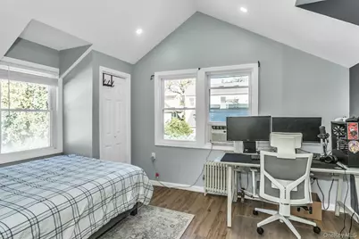 42 13th Street, Locust Valley, NY 11560 - Photo 20