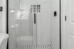 42 13th St, Locust Valley, NY 11560 - Photo 16