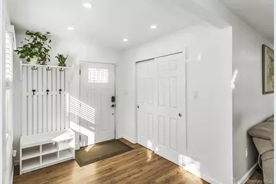 42 13th Street, Locust Valley, NY 11560 - Photo 4