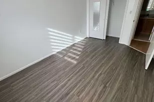 103 Horizon Ct, Bronx, NY 10473 - Photo 8