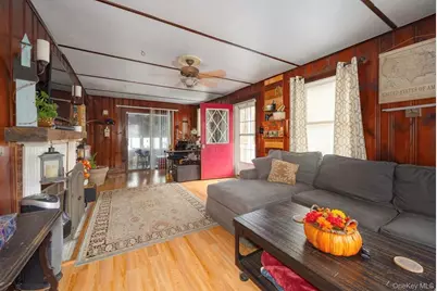 85 W Hook Road, Hopewell Junction, NY 12533 - Photo 12