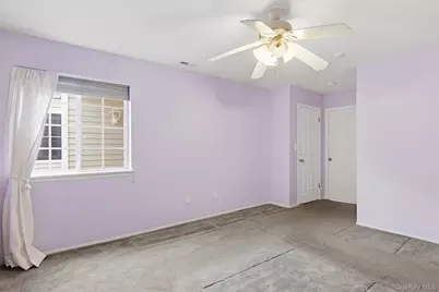 345 Colonial Circle, Manorville, NY 11949 - Photo 10