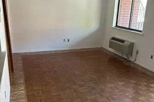 139-76 35th Ave, Flushing, NY 11354 - Photo 4