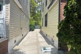 248-29 88th Rd, Bellerose, NY 11426 - Photo 14