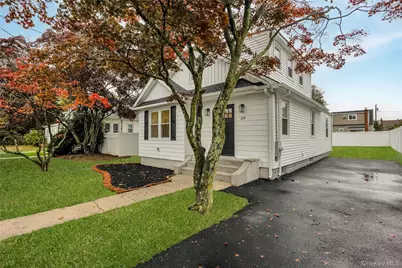 159 35th Street, Lindenhurst, NY 11757 - Photo 6