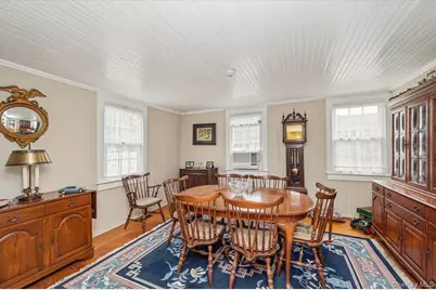 811 Locust Avenue, Bohemia, NY 11716 - Photo 8