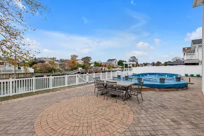 2884 Bay Drive, Merrick, NY 11566 - Photo 22