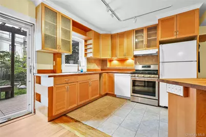 21-50 28th Street, Astoria, NY 11105 - Photo 8