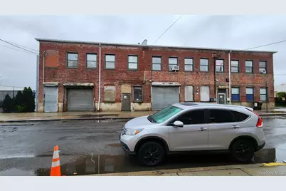 22-30 119 St, College Point, NY 11356 - Photo 2