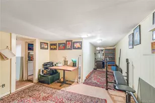 62-23 69th Pl, Middle Village, NY 11379 - Photo 14