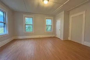 85 N Hamilton St, Poughkeepsie, NY 12601 - Photo 6