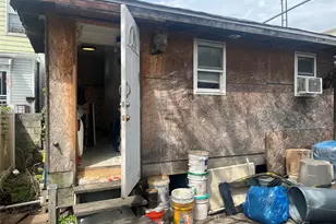 555 Hemlock St, Brooklyn, NY 11208 - Photo 2