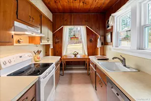 191 Bullet Hole Rd, Mahopac, NY 10541 - Photo 18