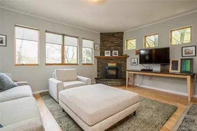 17 Seneca Hill, Greenwood Lake, NY 10925 - Photo 16