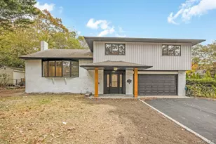 7 Gillette Ave, Patchogue, NY 11772 - Photo 12