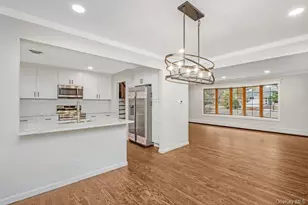 7 Gillette Ave, Patchogue, NY 11772 - Photo 24