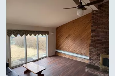 7 Fairlawn Court, Shirley, NY 11967 - Photo 36