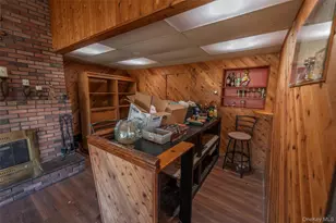 7 Fairlawn Ct, Shirley, NY 11967 - Photo 10