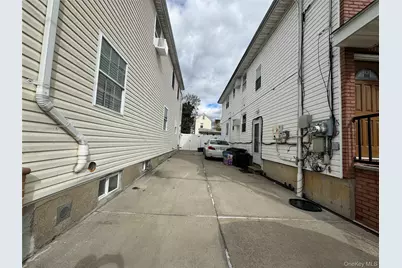 115-33 158th Street, Jamaica, NY 11434 - Photo 10