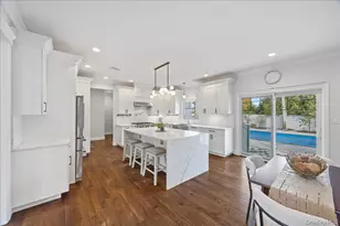 60 Moss Ln, Jericho, NY 11753 - Photo 16