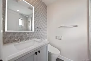 60 Moss Ln, Jericho, NY 11753 - Photo 26