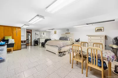 6613 10th Avenue, Brooklyn, NY 11219 - Photo 24