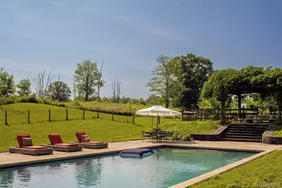 243 Morton Road, Rhinebeck, NY 12572 - Photo 2