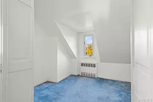 75-16 180th St, Fresh Meadows, NY 11366 - Photo 20
