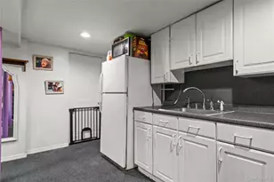 75-16 180th St, Fresh Meadows, NY 11366 - Photo 26