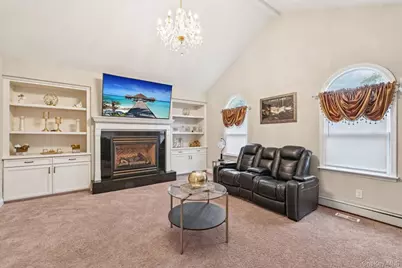 60 Steuben Boulevard, Nesconset, NY 11767 - Photo 6