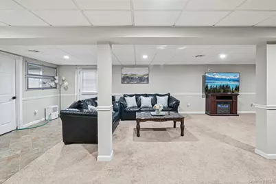 60 Steuben Boulevard, Nesconset, NY 11767 - Photo 26